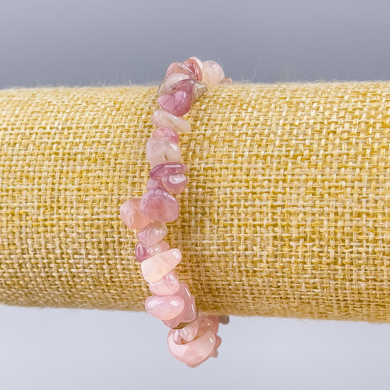 צמיד טורמליני קוורץ טבעי, גרגרי קוורץ טבעי עם טורמלין, קוטר 8×3 מ״מ, אורך 18 ס״מ (אלסטי)