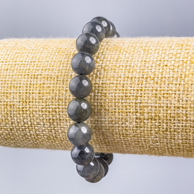 צמיד לאברדרייט מאבן טבעית, חרוז חלק, קוטר 10 מ״מ +/- אורך 18 ס״מ (אלסטי)