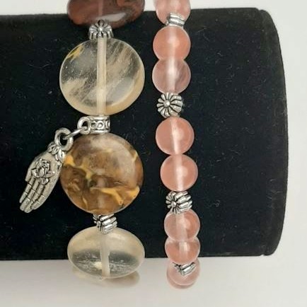 סט צמידי חלצידון, קוטר חרוז 6.5 מ״מ, מעגל בקוטר 15 מ״מ, על גומי אלסטי, אורך 18 ס״מ+