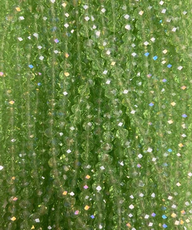 חרוזי קריסטל צ'כי ירוק סלט, רונדל מלוטש עם ציפוי בנזיני, קוטר 6×5 מ״מ+- אורך 42 מ״מ+- על חוט