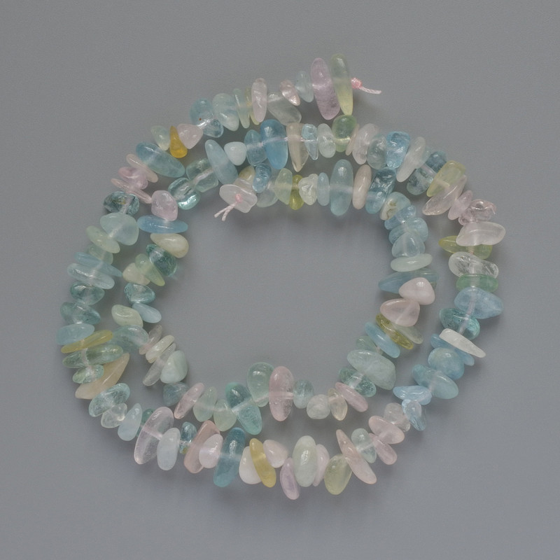 חרוזי מורגניט – אבן טבעית, גרגר אבן בקוטר 8×3 מ״מ, אורך 41 ס״מ על חוט