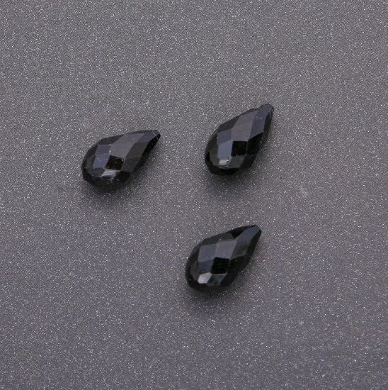 חרוז-תליון אגת בצורת טיפה מחורצת 8×12.5 מ״מ