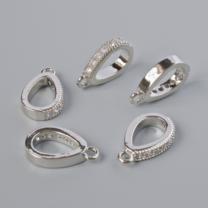 תליון-בסיס עם זירקונים לבנים, צבע כסוף של המתכת, קוטר 15×3 מ״מ, יחידה אחת