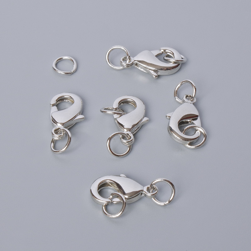 סוגר קראבינר – קוטר 15×8 מ״מ, צבע כסף מתכת, יחידה אחת