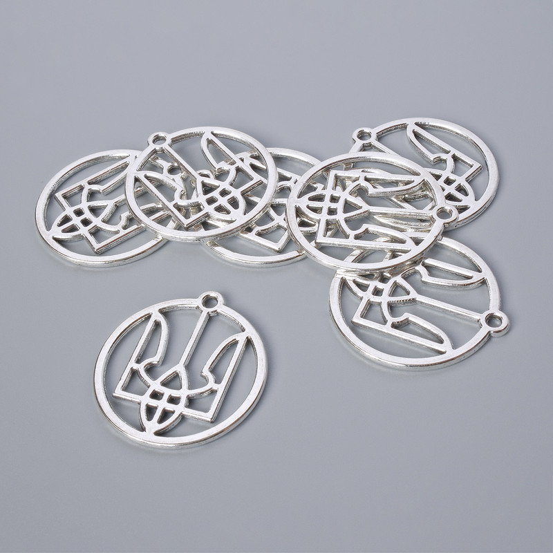 אביזרי תכשיטים – תליון 'סמל משפחתי', קוטר 26.5×25 מ״מ, פתח בקוטר 1.9 מ״מ, אריזה: 7 יחידות ±, צבע המתכת כסוף