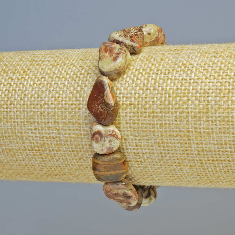 צמיד אשמה פיקאסו מאבן טבעית, מגולפת, קוטר 10×13 מ״מ ± (אלסטי), אורך 18 ס״מ+