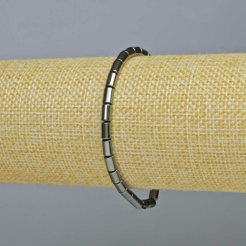 צמיד המטיט צילינדרי, צבע שחור, קוטר 6×4 מ״מ ±, אורך 18 ס״מ ± (אלסטי)