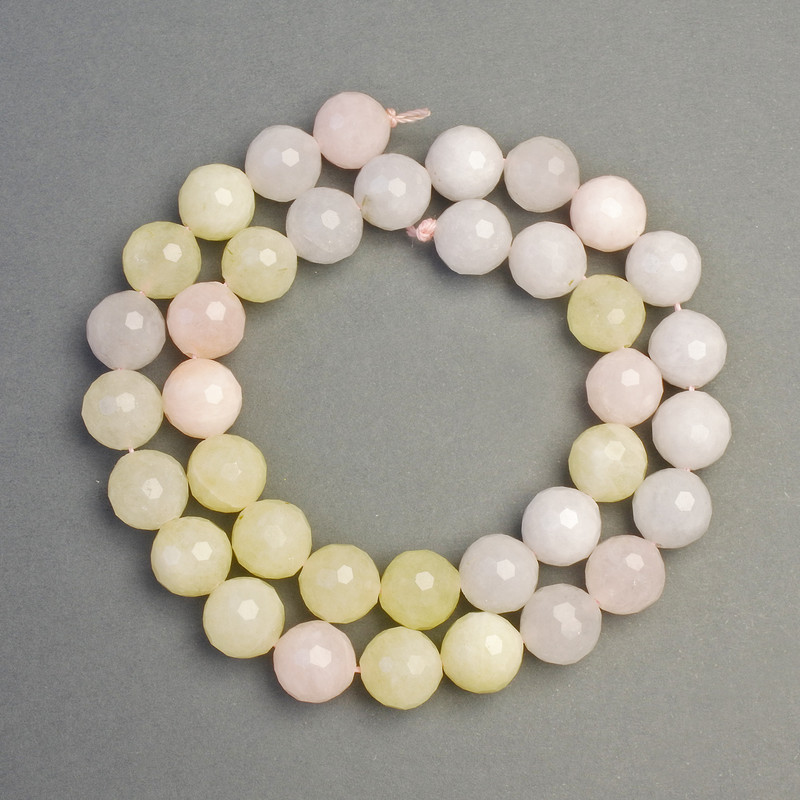 חרוזי מורגנייט על חוט – אבן טבעית, כדור מחורץ, קוטר 10 מ״מ, אורך 38 ס״מ