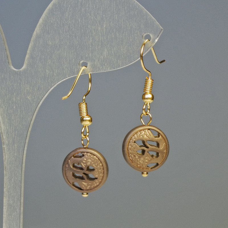 עגילים מהמטיט «עץ» בגוון ברונזה מט, קוטר 12×4.5 מ״מ, אורך 3.2 ס״מ