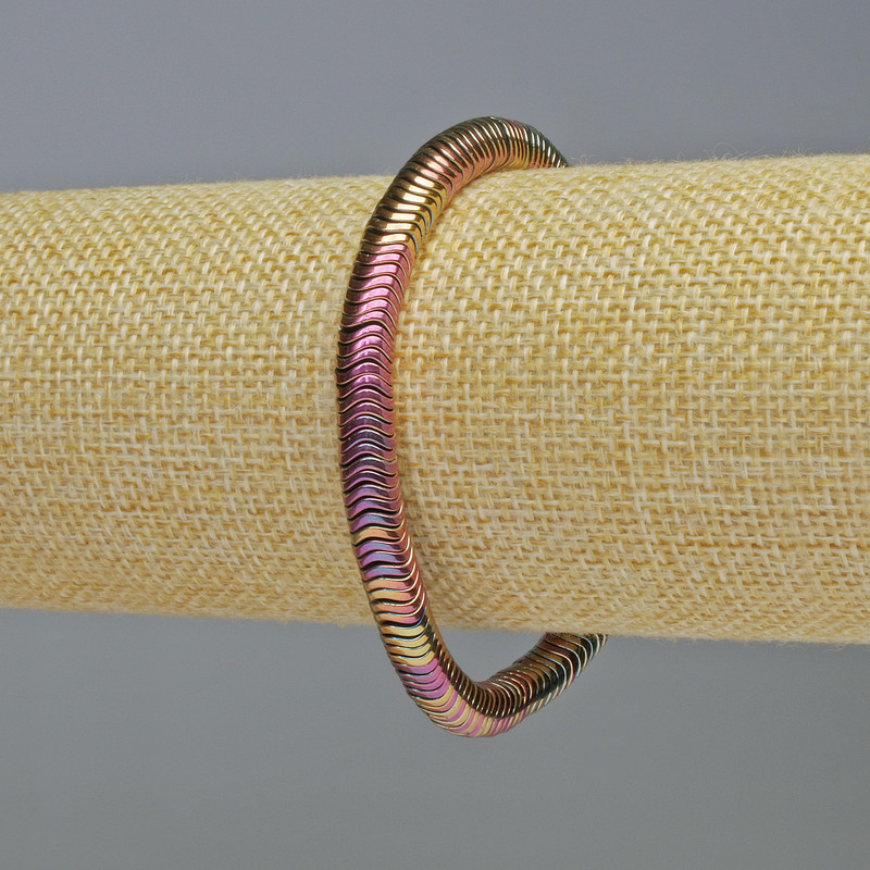 צמיד המטיט בצבע משתנה זיגזג, קוטר 6×2 מ"מ+-, אורך 18 ס"מ+- סטרץ