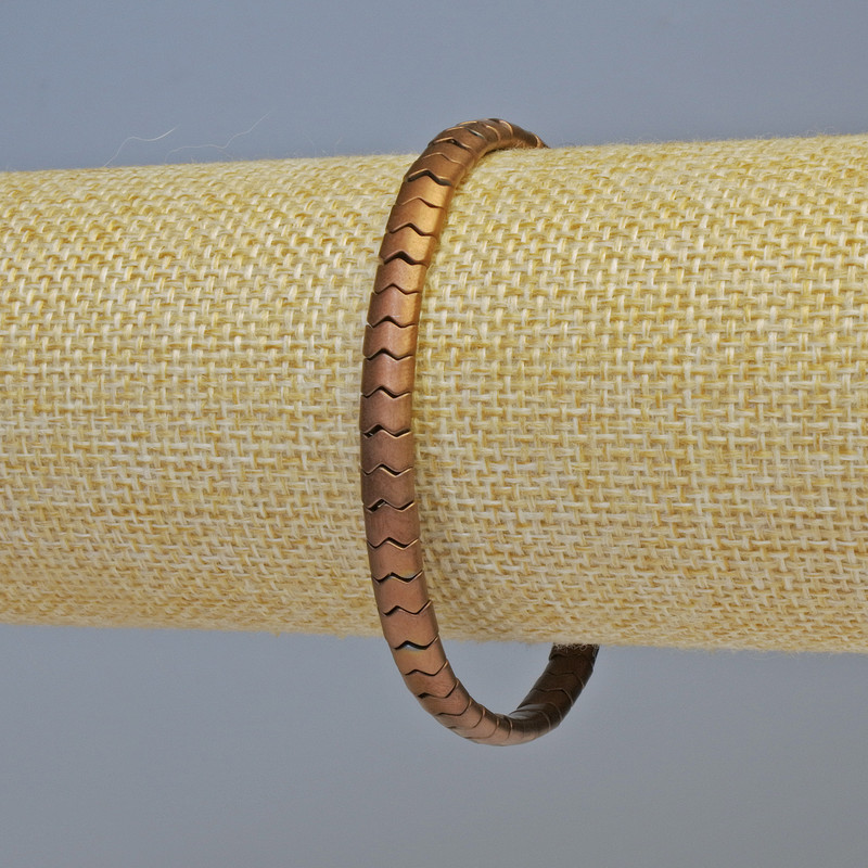 צמיד המטיט בצורת נחש נחושת מט