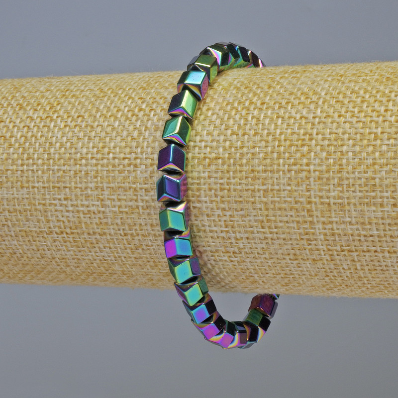 צמיד המטיט בצורות משושה «זיגזג» רב-צבעי, קוטר 6×6 מ״מ, אורך 18 ס״מ, אלסטי