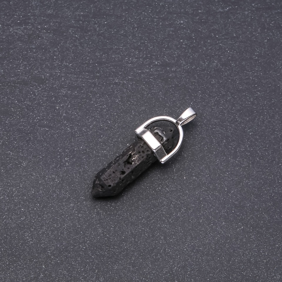 תליון משושה מאבן לבה 9×30×40 מ״מ