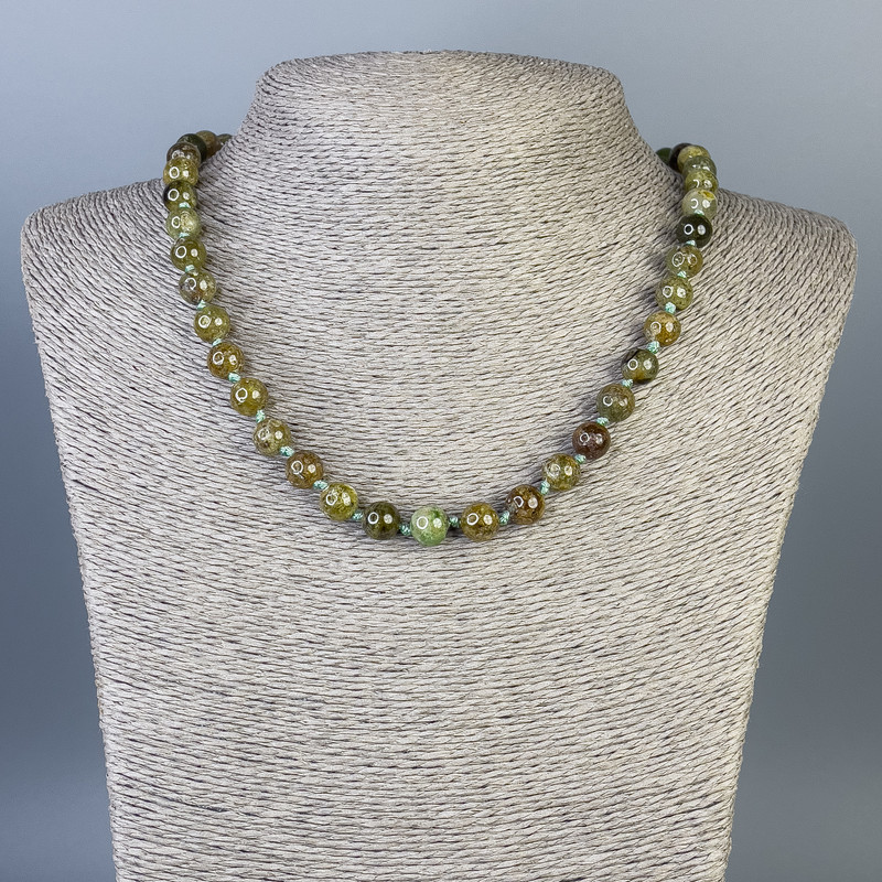 שרשרת גרוסולר (גרנט ירוק) כדור חלק 8 מ״מ+-, אורך 50 ס״מ+