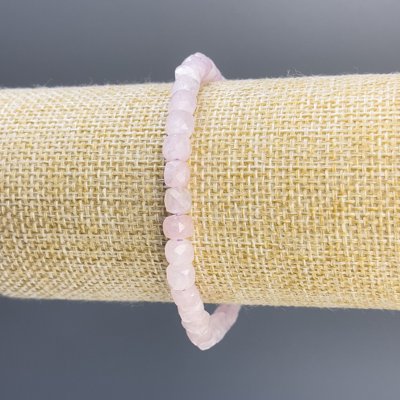 צמיד קונצייט מלוטש בצורת קובייה, קוטר 6 מ״מ, אורך 18 ס״מ גמיש