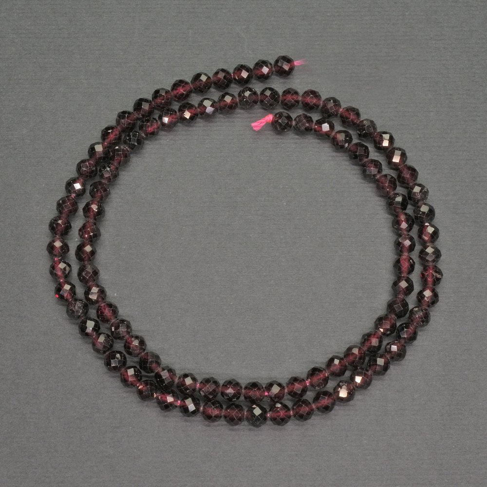 חרוזים מאבן טבעית גרנט – כדור מלוטש, קוטר 4 מ"מ +-, אורך 39 ס"מ+