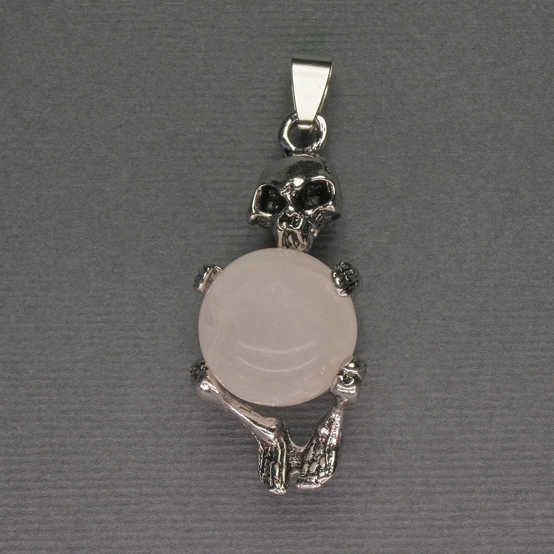 תליון שלד מקריסטל הרי כדור, קוטר 16 מ״מ ± 20×50 מ״מ+