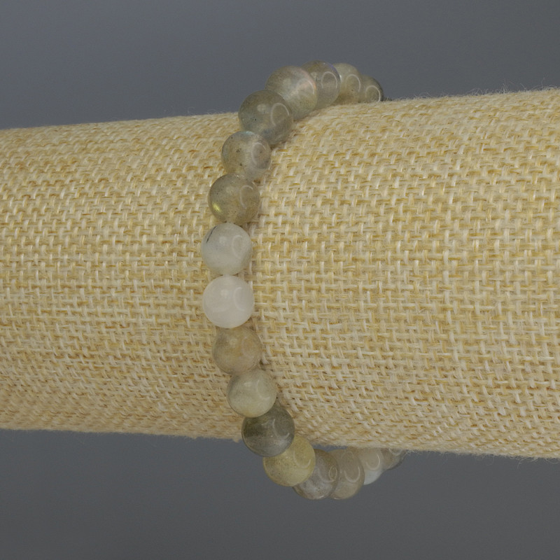 צמיד לאברדוריט כדורי חלק, קוטר 7 מ״מ ±, אורך 18 ס״מ אלסטי