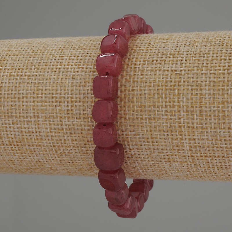 צמיד טורמלין בצורת קובייה, 7×7 מ״מ, אורך 18 ס״מ, אלסטי