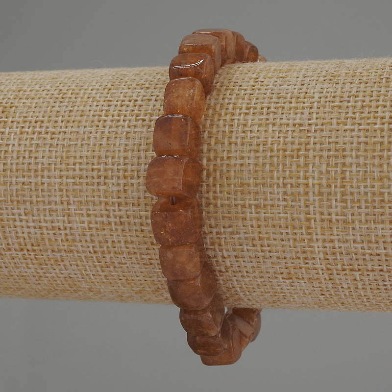 צמיד ציטרין בצורת קוביות, קוטר 7 מ״מ, אורך 18 ס״מ, אלסטי