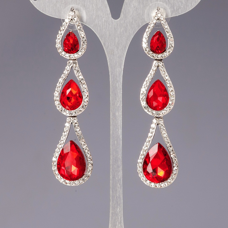 עגילים עם קריסטלים «נברשות» «שנדליירים» «טיפות הגשם»