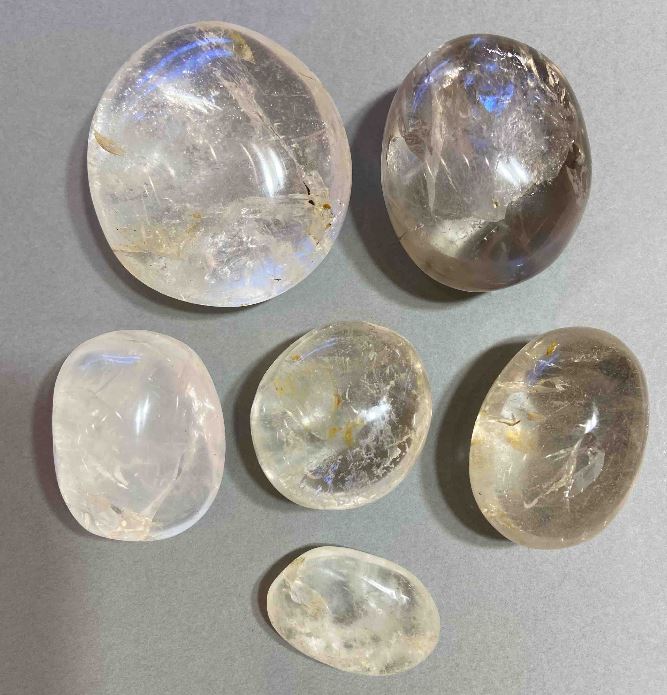 הנחה (ל-100 גרם) אבן מזכרת: קווארץ הררי — מבחר גדלים (מחיר ל-100 גרם) (סדקים, שברים, שחיקה)