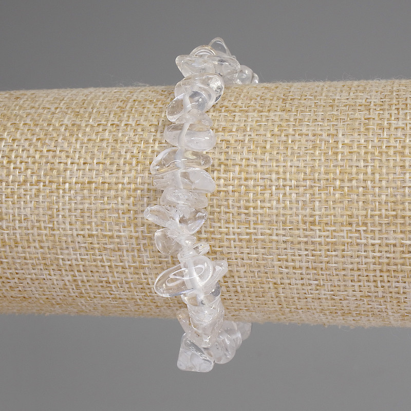 צמיד קריסטל הרים חתיכות 7-11×4-6 מ״מ ±, אורך 18 ס״מ ±, אלסטי