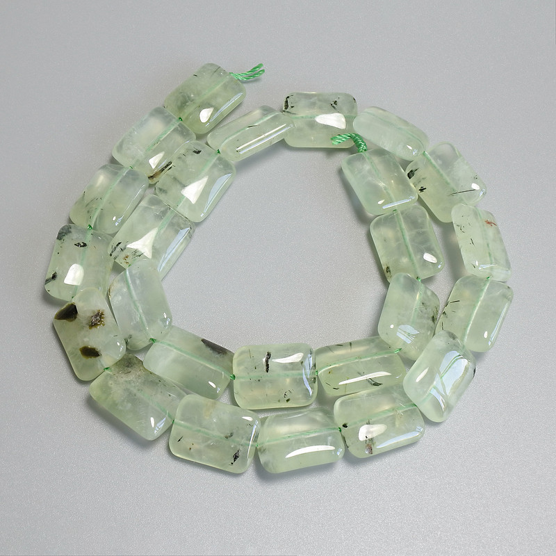 חרוזי פרניט מלבניים, קוטר 16×12 מ״מ ± על החוט, אורך 40 ס״מ+