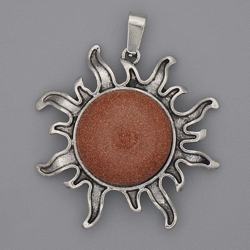 תליון שמש אוואנטורין חול זהוב 39 מ״מ ±, אורך 46 מ״מ