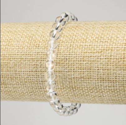 צמיד מקריסטל הרי – חרוזים חלקים בקוטר 6.5 מ״מ, אורך 18 ס״מ – סטרץ'