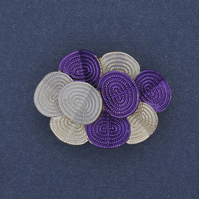 סיכת-תליון «אקצנט» עם אמייל צבעוני