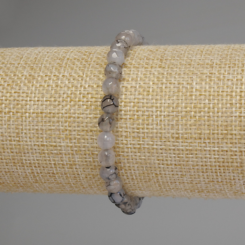 צמיד אגת ורידי הדרקון – חרוזים מחורצים בקוטר 6 מ״מ, אורך 18 ס״מ אלסטי