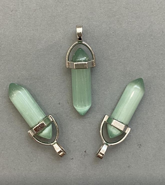 תליון «עין החתול» משושה קריסטל 8×31×41 מ״מ+