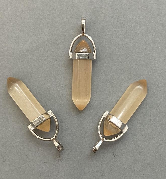 תליון משושה «עין החתול» מקריסטל 8×31×41 מ״מ+