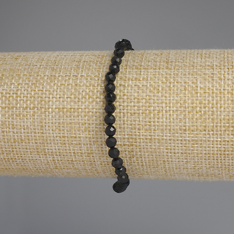 צמיד שונגיט עם חרוזים מחורצים, קוטר 4 מ״מ, אורך 18 ס״מ