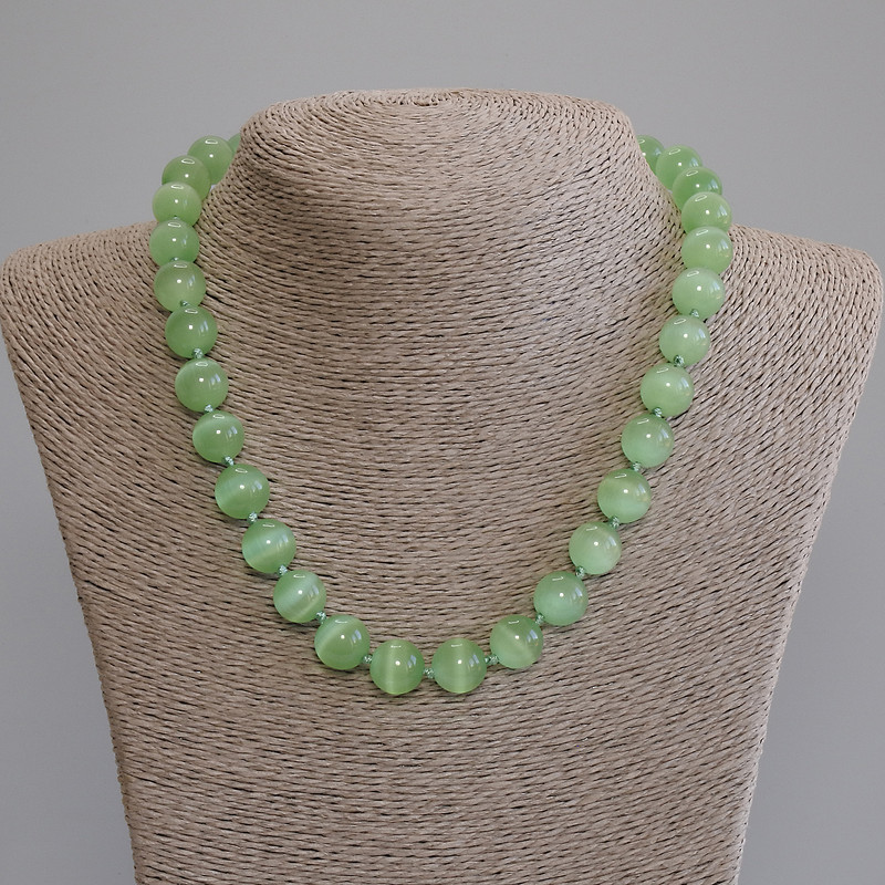 מחרוזת עין החתול כדור חלקבקוטר 12 מ״מ, אורך 50 ס״מ עם נעילה