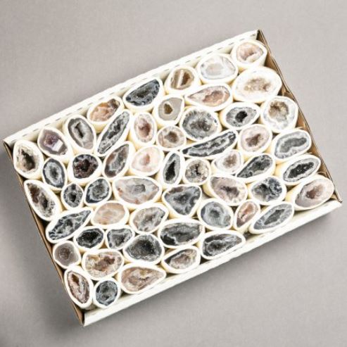 גאודה מזכרת מאגת – מבחר קטן (מחיר לכל קופסה)