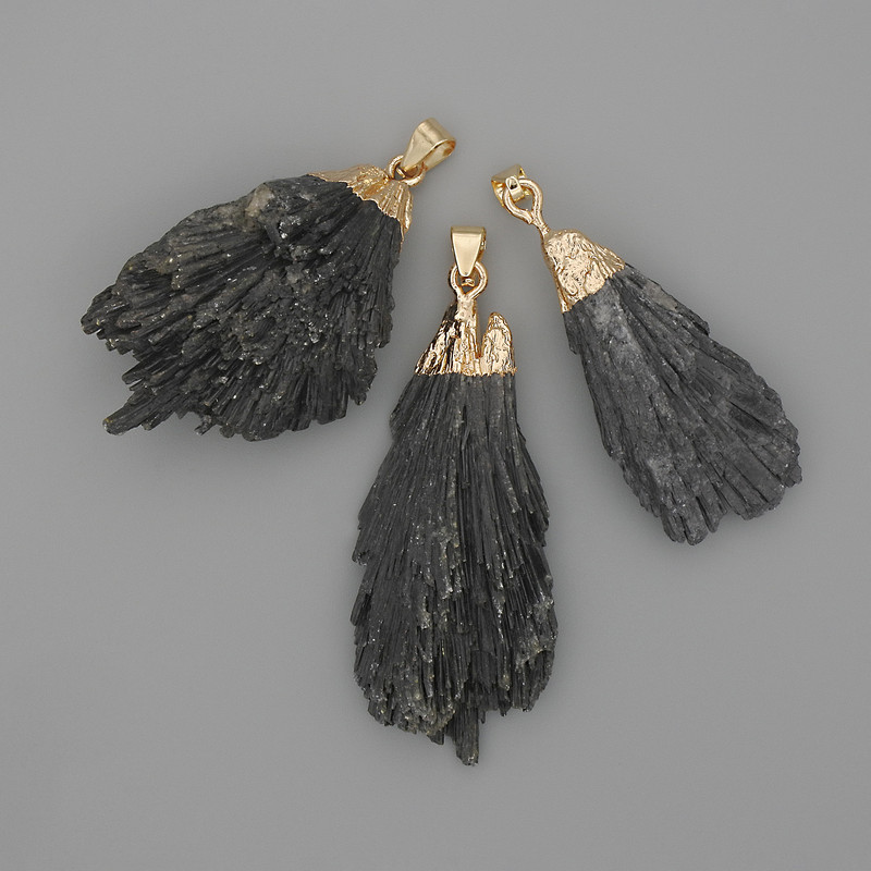 תליון קיאניט לא מעובד, מתכת זהובה, 50-67×14-22 מ״מ ± מגוון גדלים