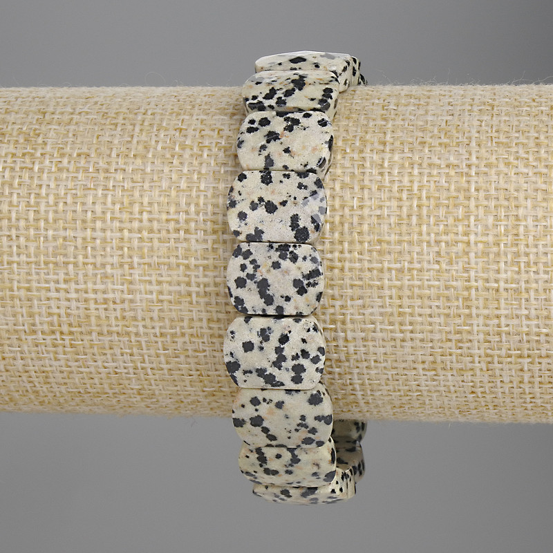 צמיד ישמה דלמָטִינִית עם קשרים מלוטשים 14×10 מ״מ, אורך 18 ס״מ, סטרץ