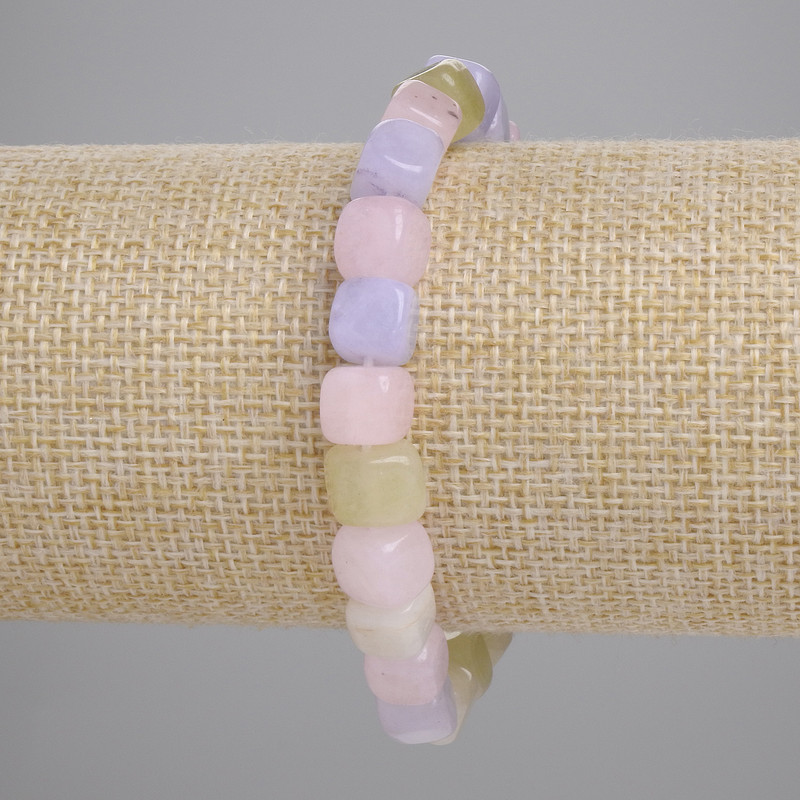 צמיד מורגניט בצורת קוביה, קוטר 8 מ״מ ±, אורך 18 ס״מ ±, גמיש