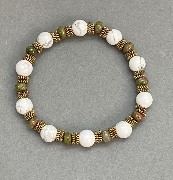 צמיד קאהולונג כדורי 8 מ״מ+- הליאוטרופ רונדל 6×3 מ״מ+-, אורך 18 ס״מ+- אלסטי