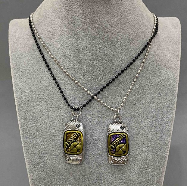 תליוני חברות זוגיים, אורך 48 ס״מ +/-, קוטר התליון 40×20 מ״מ