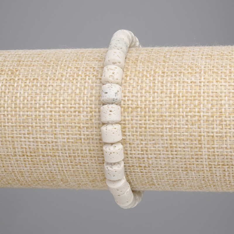 צמיד לבה געשית, חרוזים צילינדריים בקוטר 6×6 מ״מ, אורך 18 ס״מ, סטרץ'