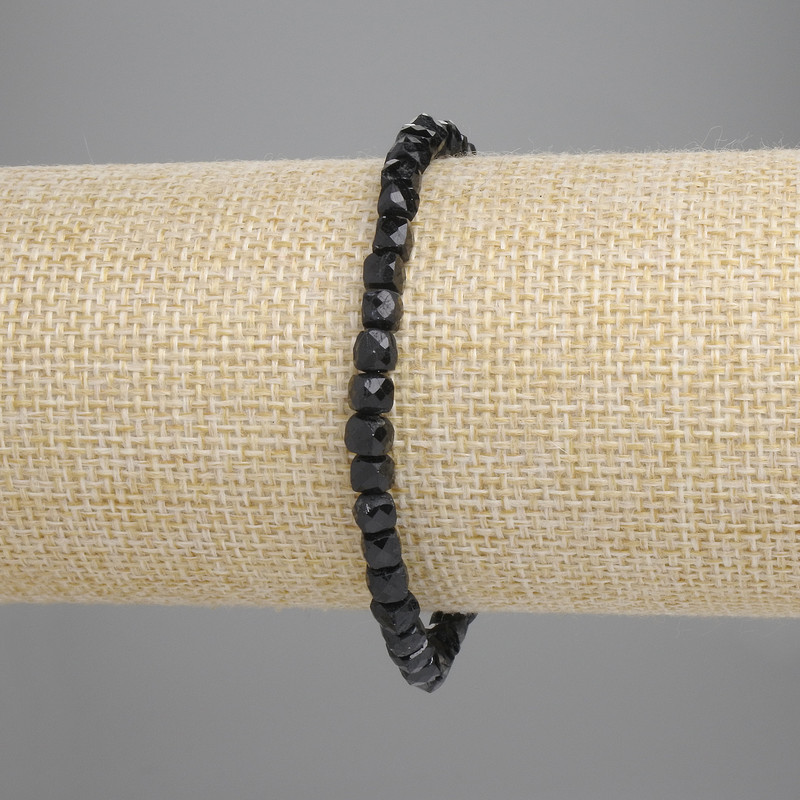 הנחה! צמיד טורמלין קובייה מחורצת, קוטר 4×4 מ״מ, אורך 18 ס״מ, על בסיס אלסטי