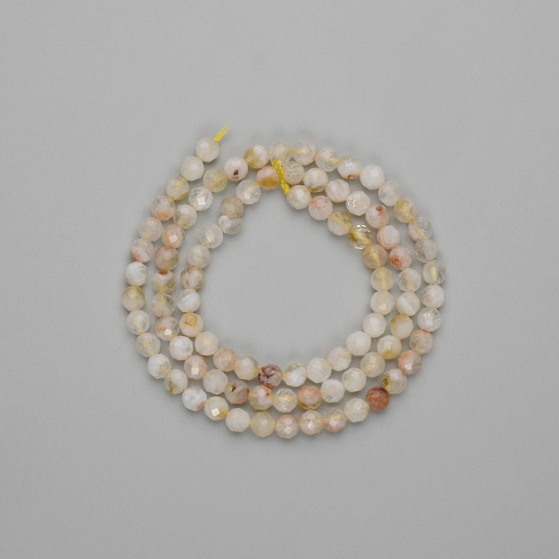 חרוזי ציטרין חצובים כדוריים 4 מ״מ, על חוט