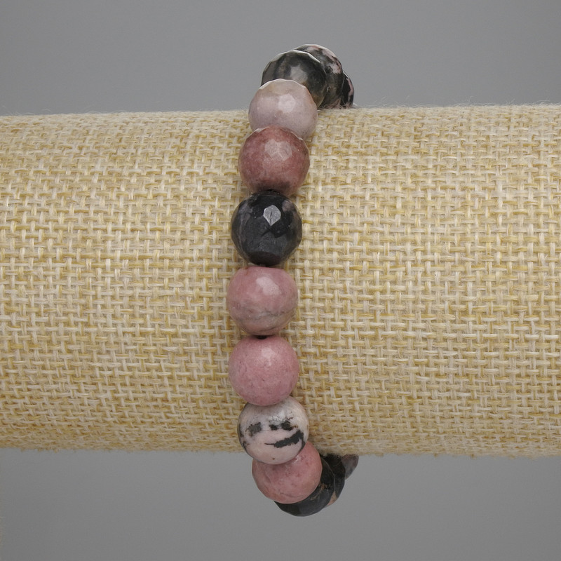 צמיד ורודוניט חרוזים חצובים בצורת כדור, קוטר כ-10 מ״מ ±, אורך כ-18 ס״מ ±, אלסטי