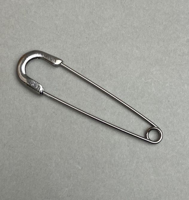 סיכה-מחט 20×77 מ״מ, צבע המתכת: פלדה כהה