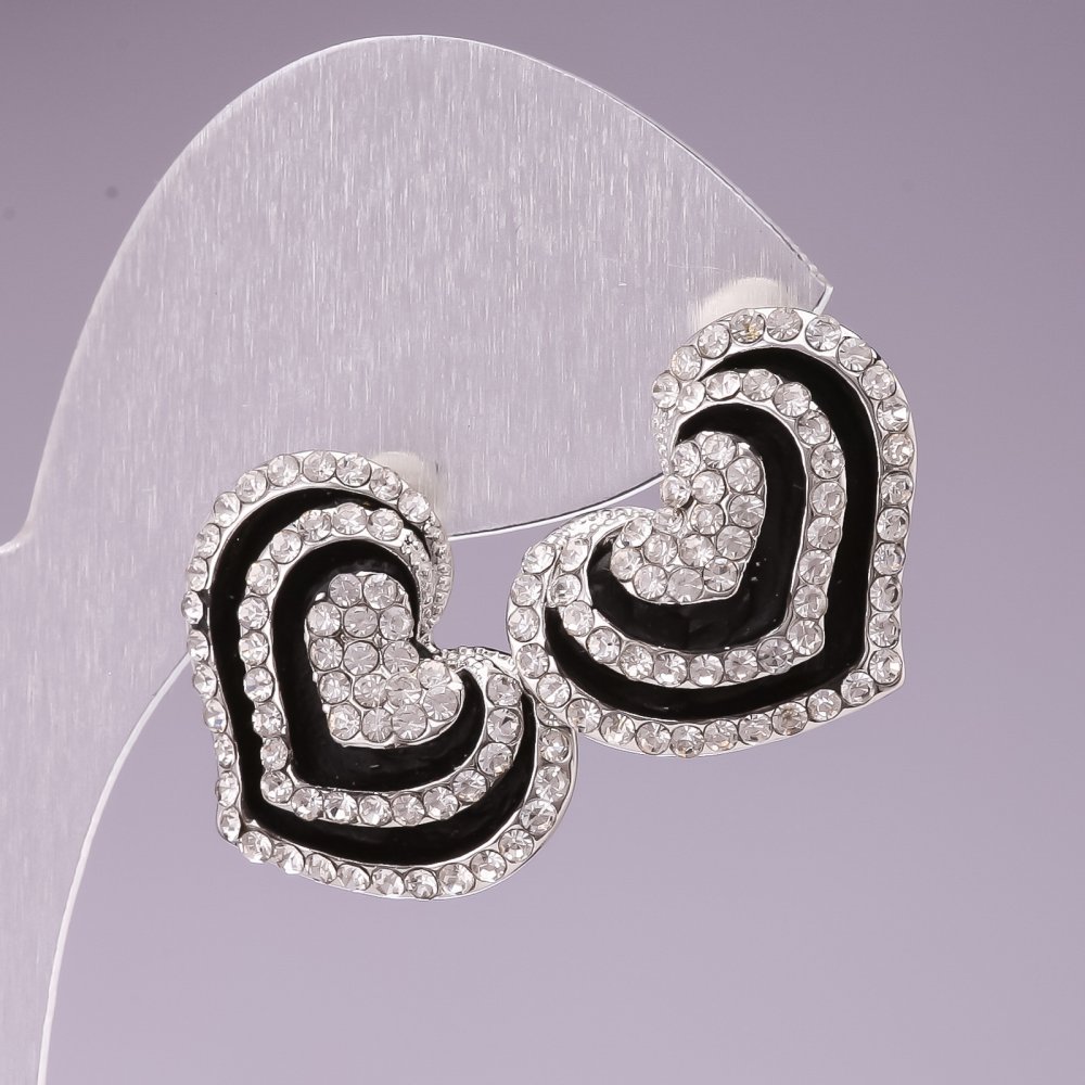 עגילי פוסטים «לב» לערב / אמייל שחור / קריסטלים לבנים / מתכת בצבע כסף / 25 מ״מ