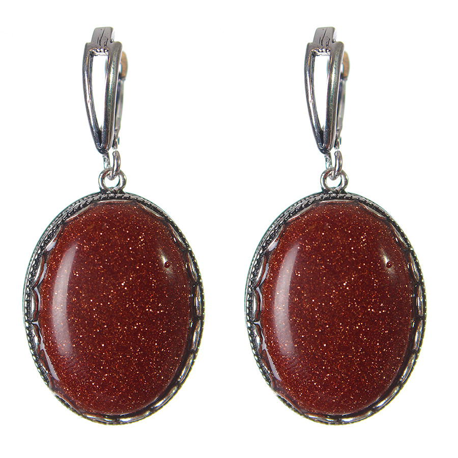 הנחה על עגילים מאוואנטורין 'חול זהוב' עם התקן בסגנון 'שן' בצורת אובלית, אבן 2.8×2.1 ס״מ, אורך 4.5 ס״מ