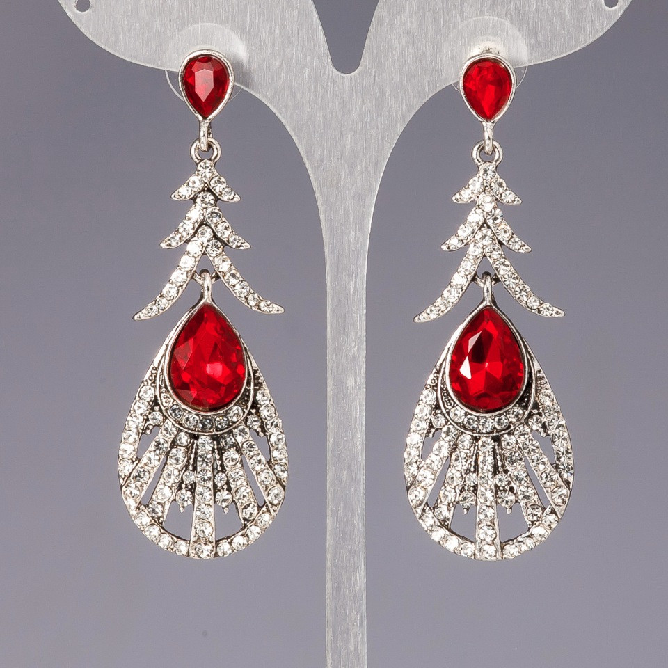 עגילים מקריסטלים «נברשות» «שנדלירים» «העידן המפואר»